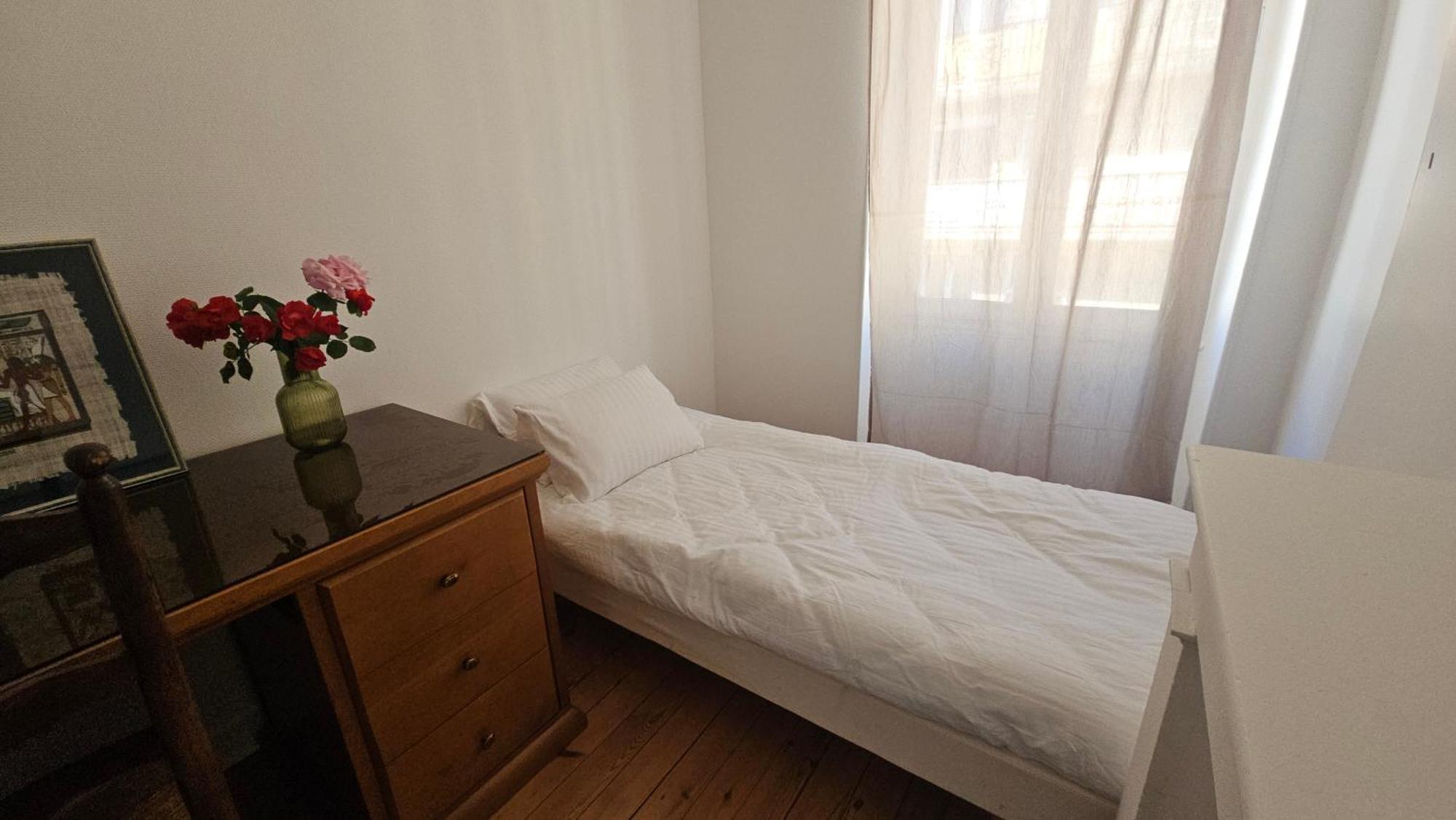 Le Jardin Cafe Bed & Breakfast Bordeaux Eksteriør bilde